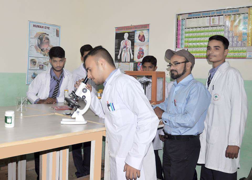 Al Qamar Academy | Karachi