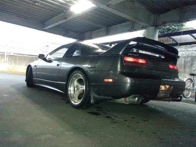 Merry Christmas everyone! Here's my 300zx twin turbo with 31k miles.