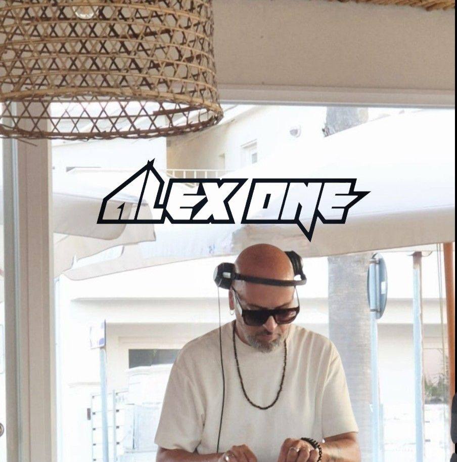 AleXone Alex Rizzo