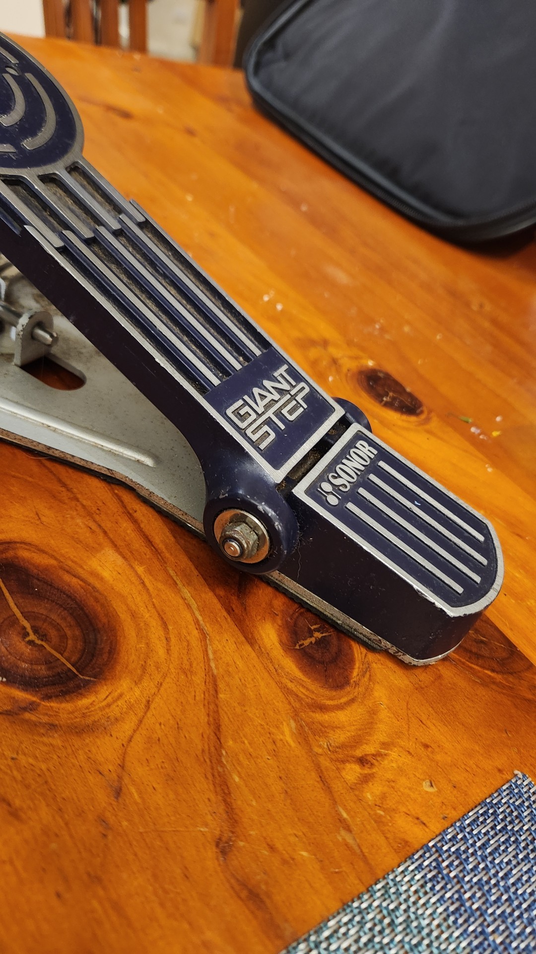 boutique octave pedal Beetronics OctahIve V2 High Fuzz Bulls (2023 Chicago Effects Pedal Showcase Special Edition) Rock Machine ○ Mountainbike Teilgefedert Embraced by professionals and Colour:Brick Red