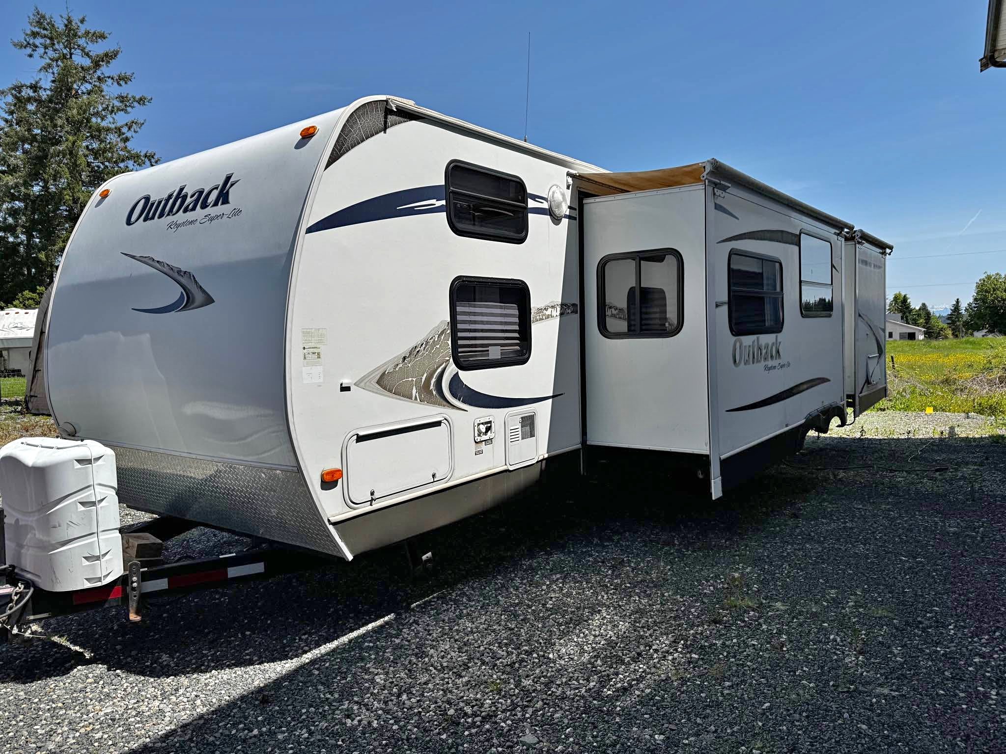 2005 Outback Keystone Super lite, 301 BQ, Arctic Barrier. - RVs ...