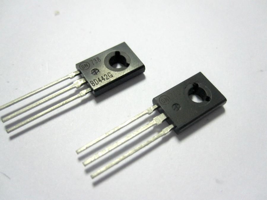 GPEC SRL - BD420 TRANSISTOR BD421 TRANSISTOR BD422...