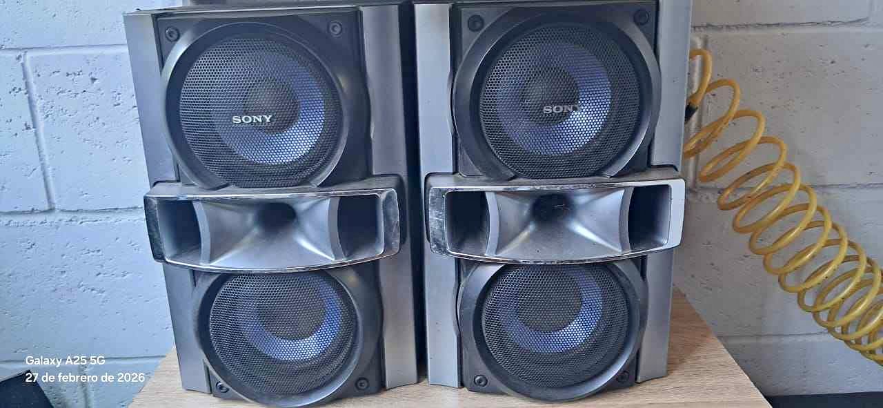 Par De Bocinas Sony en perfecto estado - Speakers & Subwoofers ...
