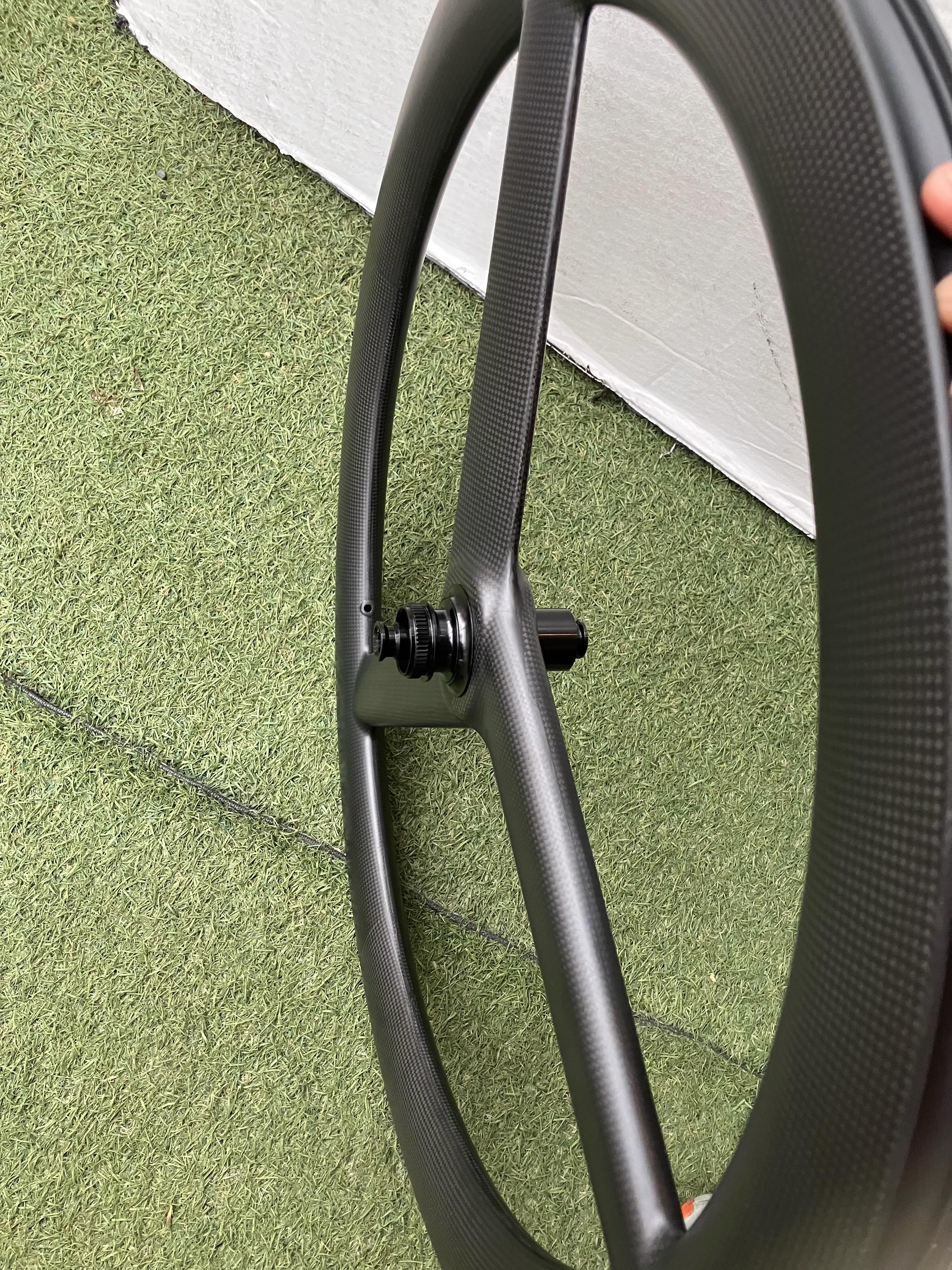 バイクアンドハイク クラブ - バイクアンドハイク クラブ added a new 