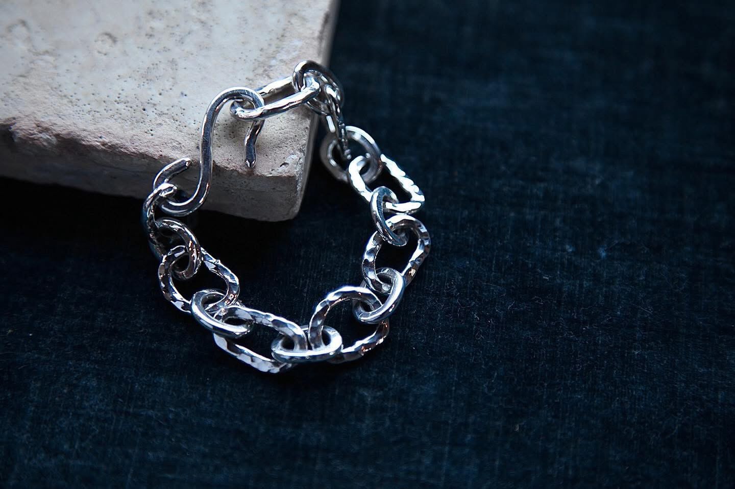 市松 ⁡ ・K14×silver bangle ⁡ ⁡ 14金とシルバー。異なる素材を熱して