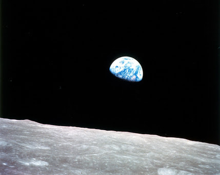 野村仁 Time‐space―1968 to 1993 Did you know that the famous “Earthrise” photo was taken in 1968