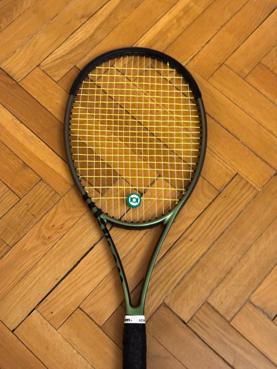 Wilson blade v8 98 Weight 305 gm Grip 3 Price 8500 SOLD