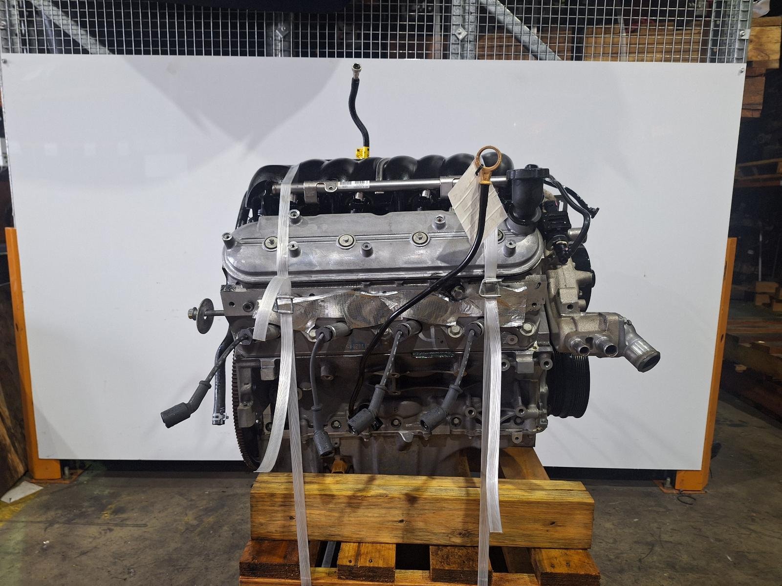 HOLDEN COMMODORE ENGINE 6.0, L77, VE-VF, 09/10-12/17 10 11 12 13 14 15 ...