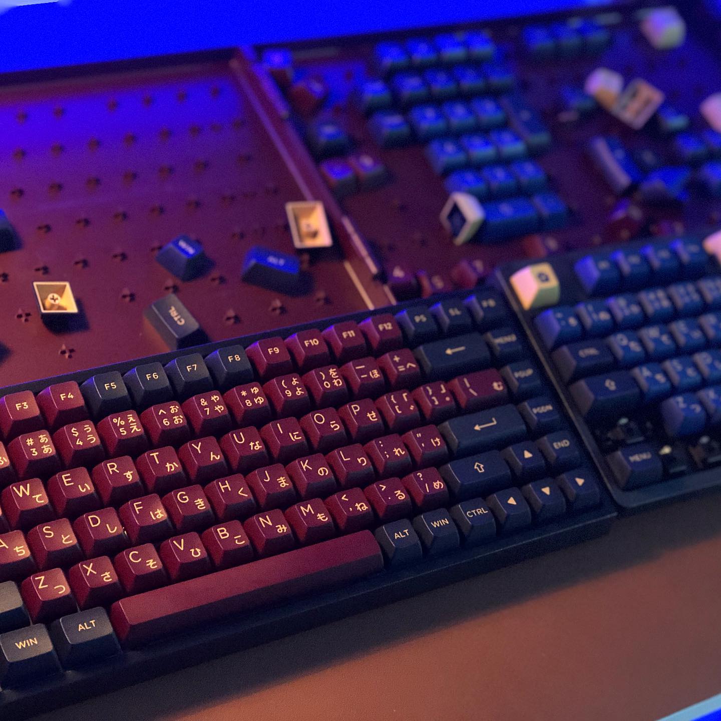 Yunzii Keyboard - YUNZII AKKO Red&Blue Samurai Keycap set... | Facebook