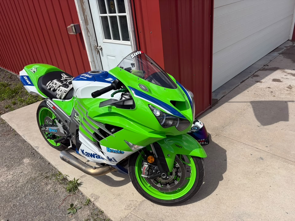 2024 Kawasaki ZX 14 R 40th anniversary where's all my Kawasaki riders?