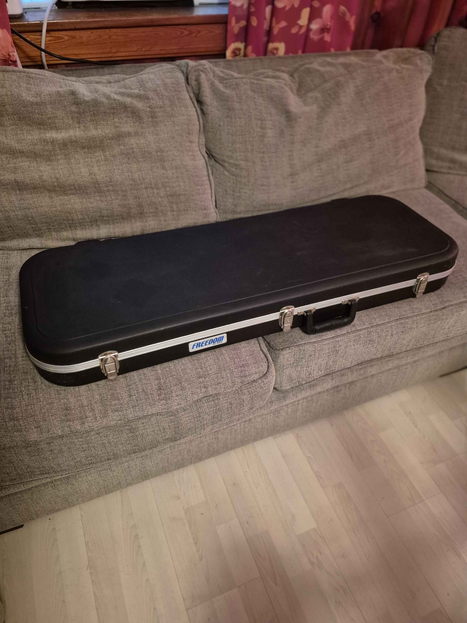 Pristine Squier Strat, Fender Amp, Boss Distortion, & Freedom Case plus ...