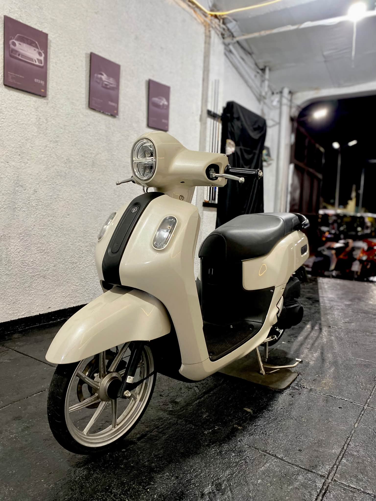 2025 Yamaha Fazzio for sale with low mileage and upgrades in