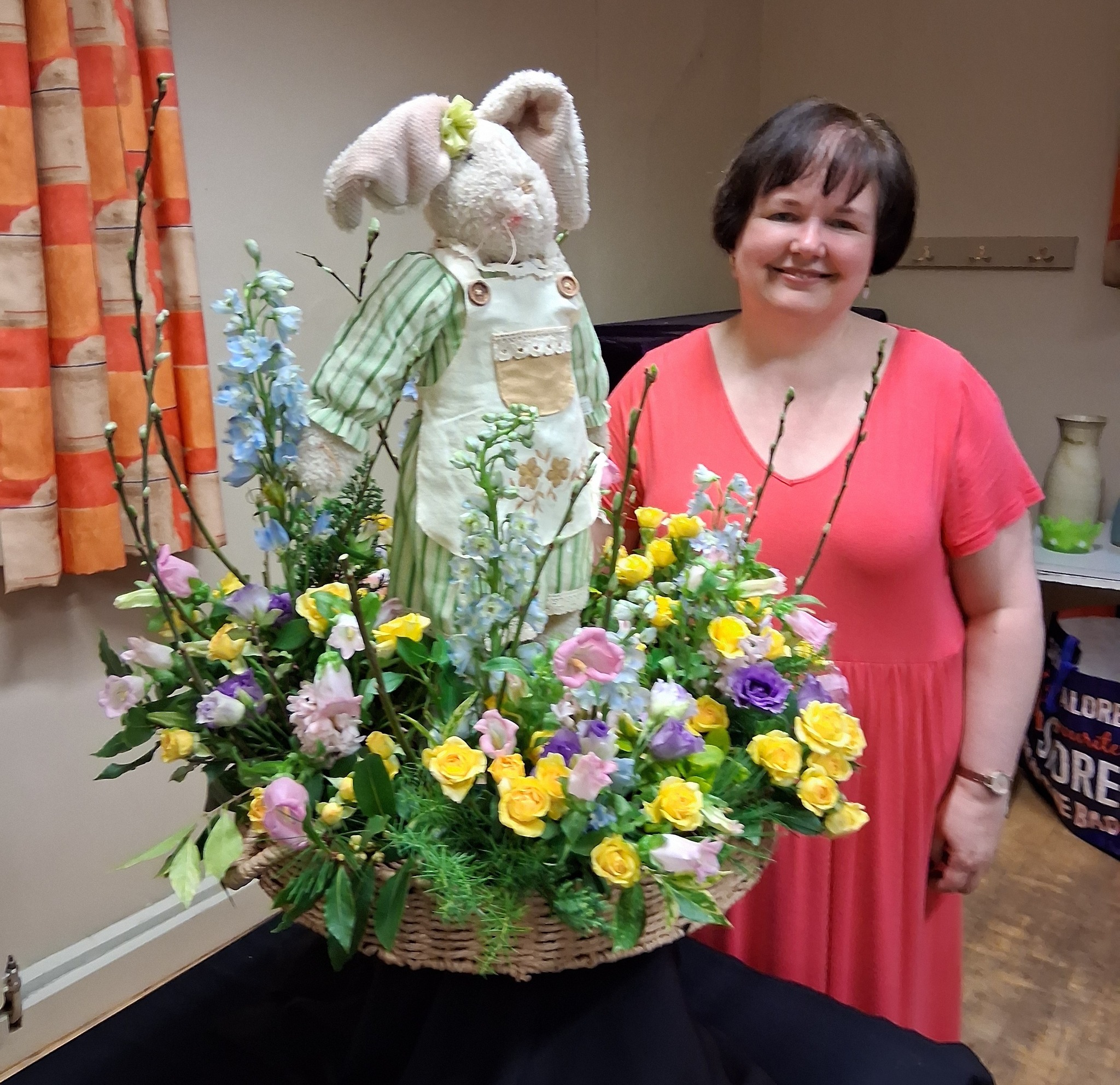 Banburyshire Info | Last night Banbury Floral Art hosted Louisa Rigden ...