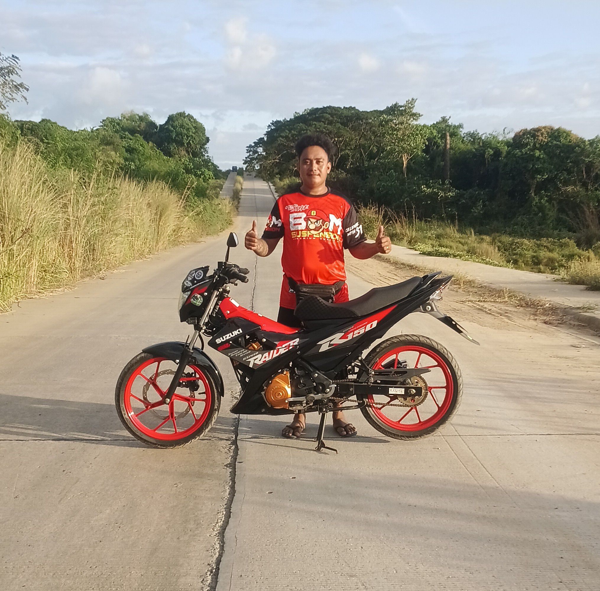 Pinag tulongan ng langgam yng kasama q😅🤣🤣 Sorry Renzyl J Cabrera kala q ...