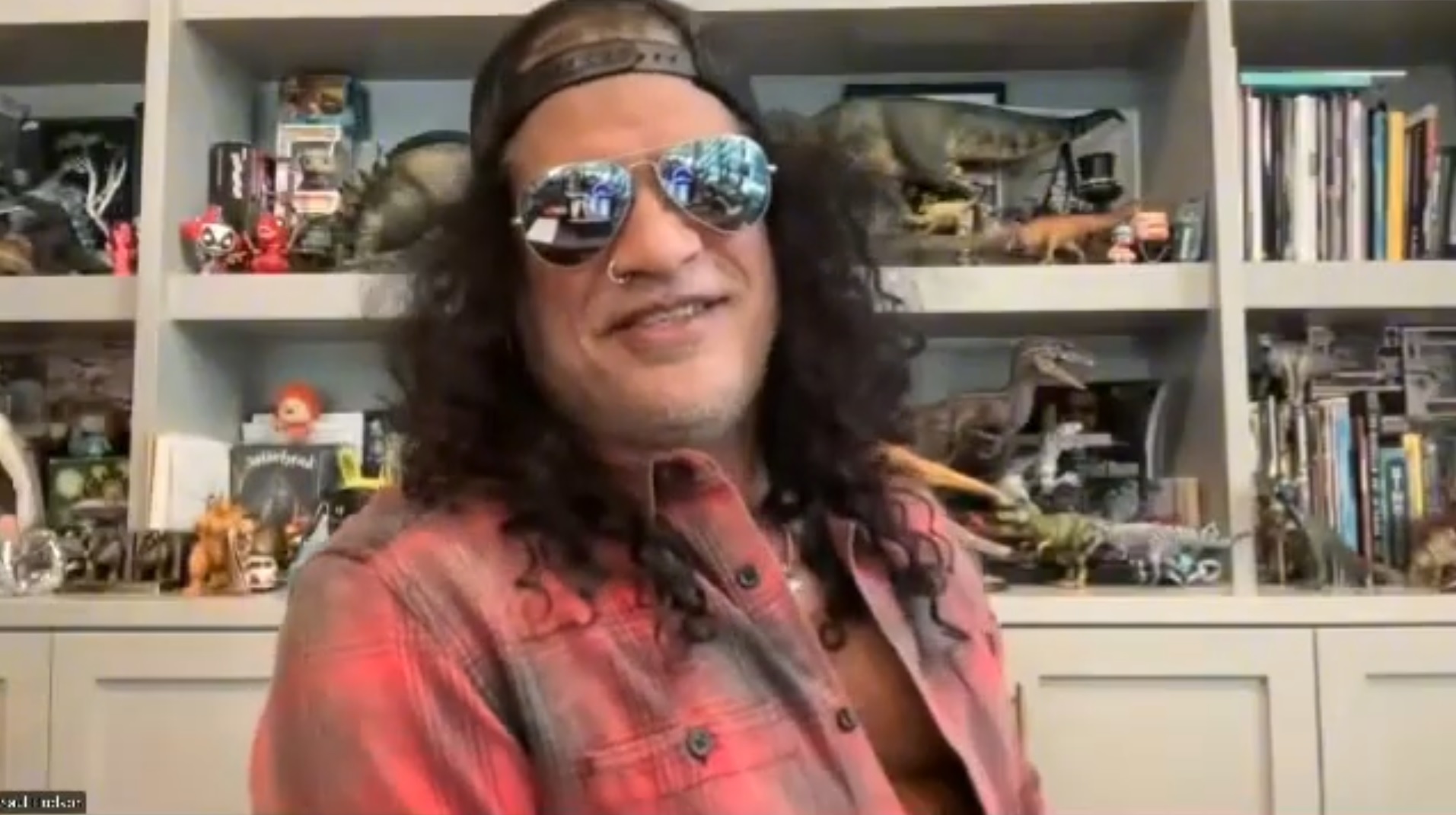 Slash France - [NEW INTERVIEW] Sylvia Talks to Slash... | Facebook