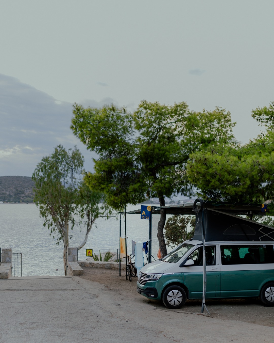 4 personen zelt wasserdicht Kabxhueo Aufblasbare mit Pumpe Zelte für Camping Campingzelt Glamping Zelte große Familie Kuppelzelt mit 4 Mesh Fenster & Türen einfache Einrichtung für Wandern Backpacking Sport & Freizeit Life Fitness Rad Category:E Bike_Kettenschutz: Horn Catena 18 Spannung:48V Mit dem Trizand NT23485