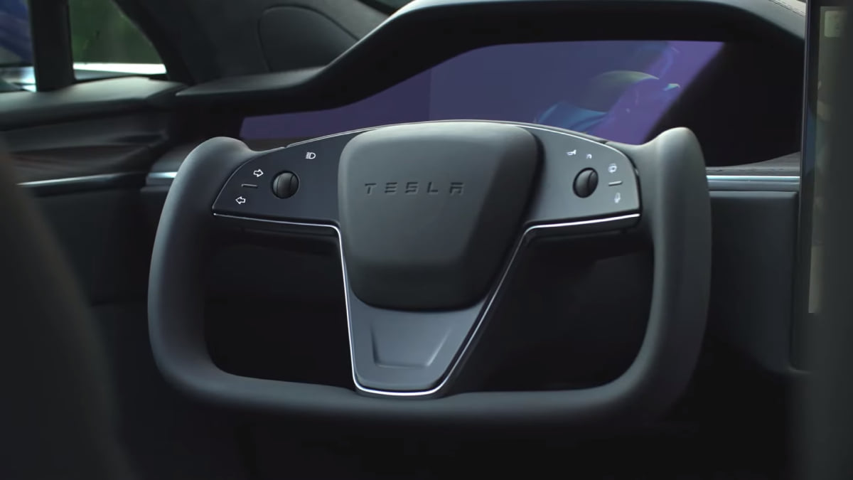 Electric - Tesla achieved a new record in Q3 deliveries ⚡️ A couple of ...