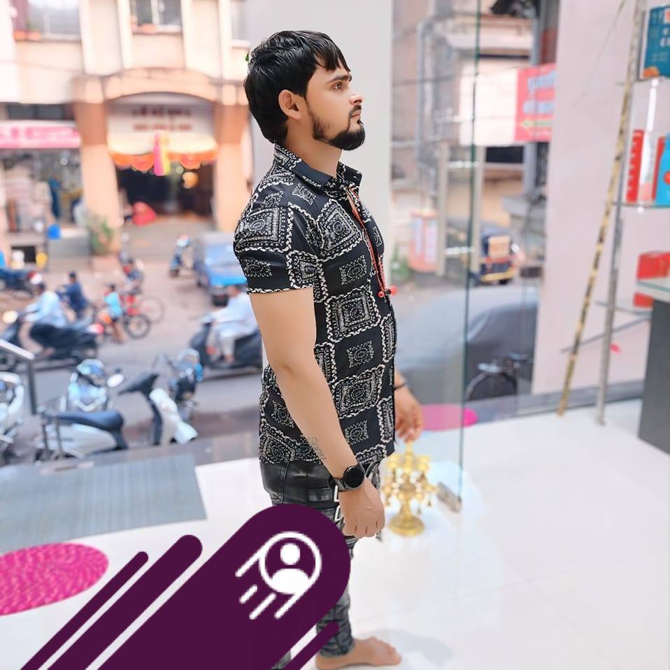 facebook-trending-social-media-public-rils-sonu-saroj