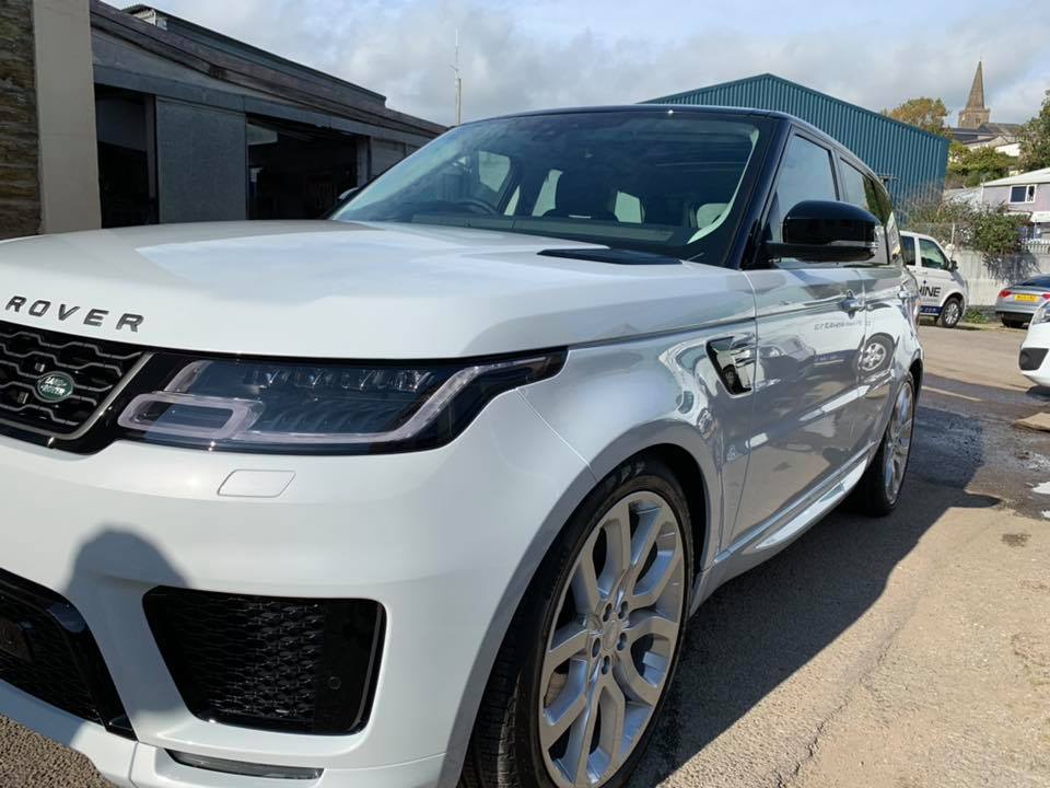 Fine Shine Ltd - Range Rover sport in for a ceramic...