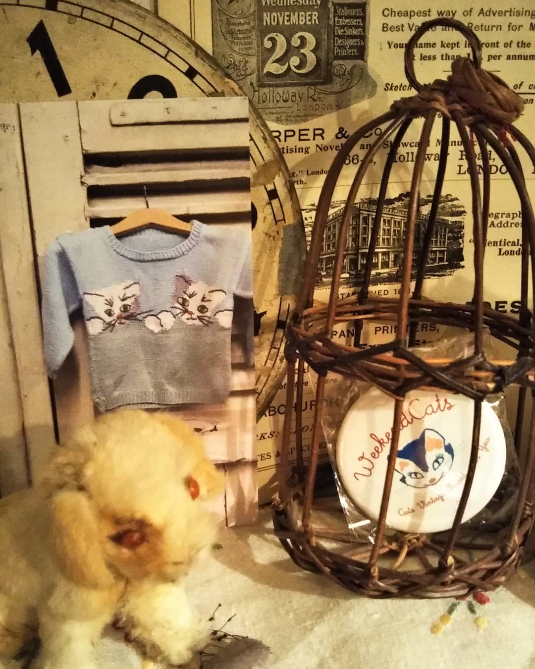 zakka_colors - お友達の猫のヴィンテージ雑貨ショップの @weekend_cats... | Facebook