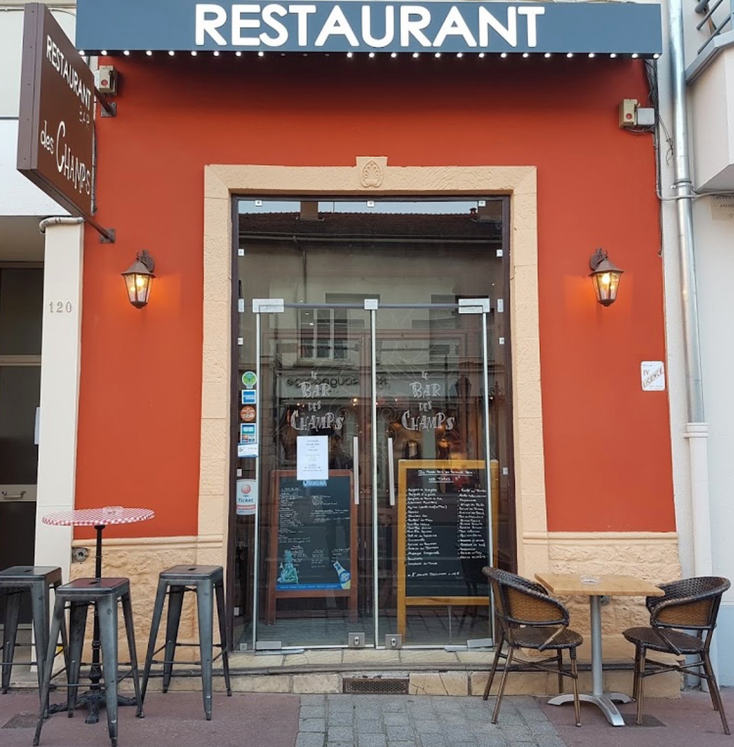 229 Cours Emile Zola 69100 Villeurbanne