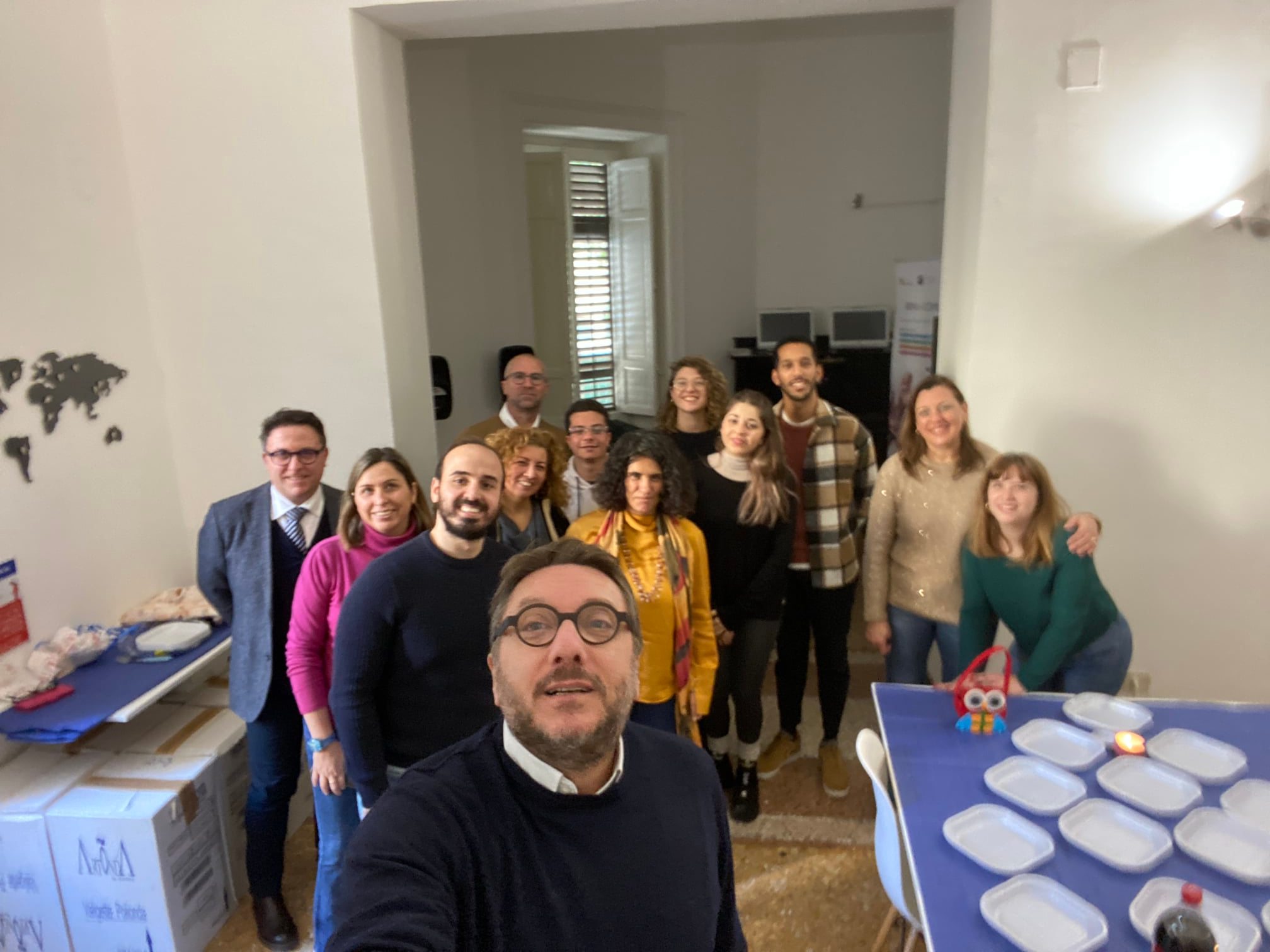 People Help the People - Dal team di People Help the People un felice ...