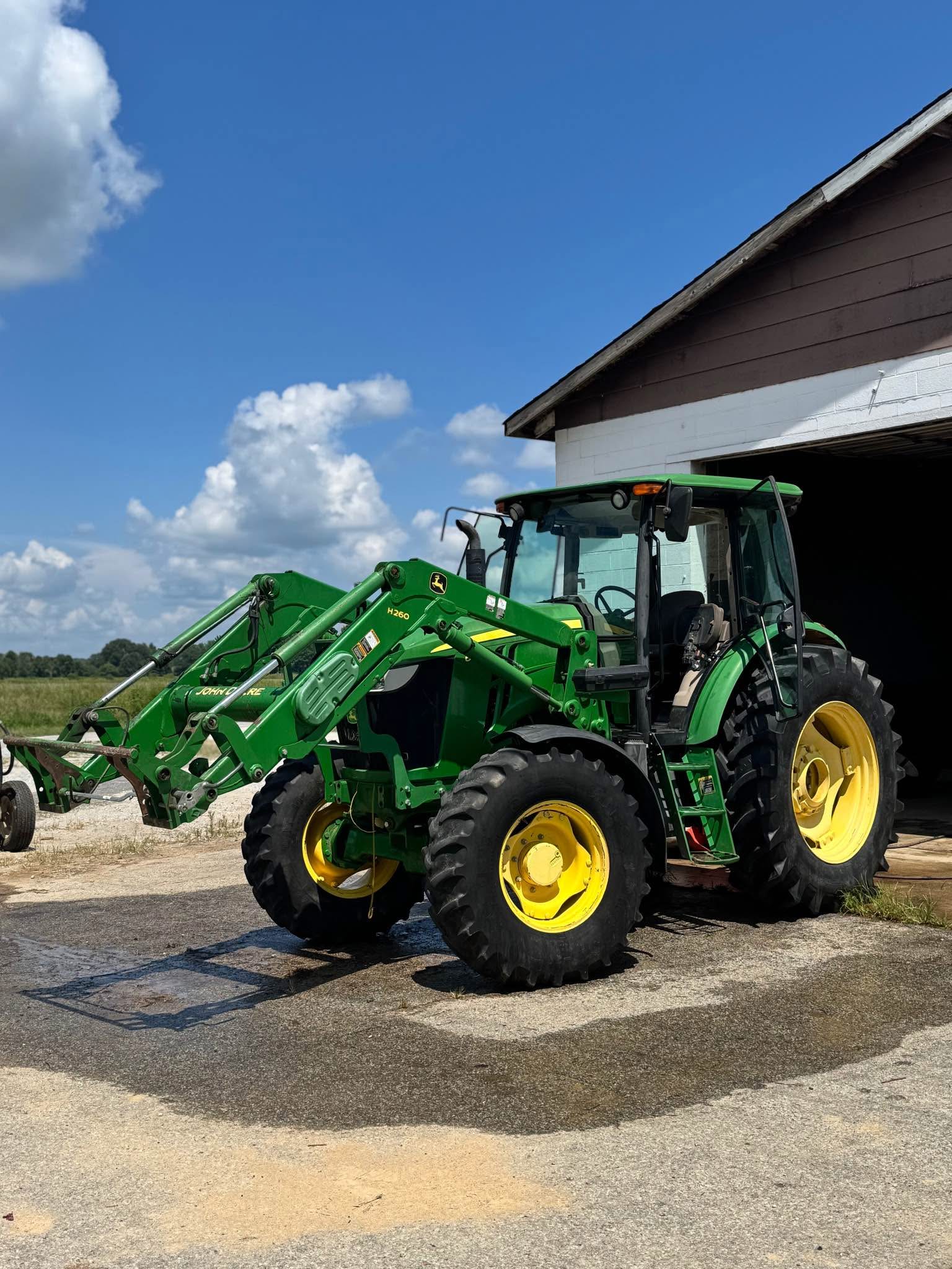 2012 John Deere 6115D