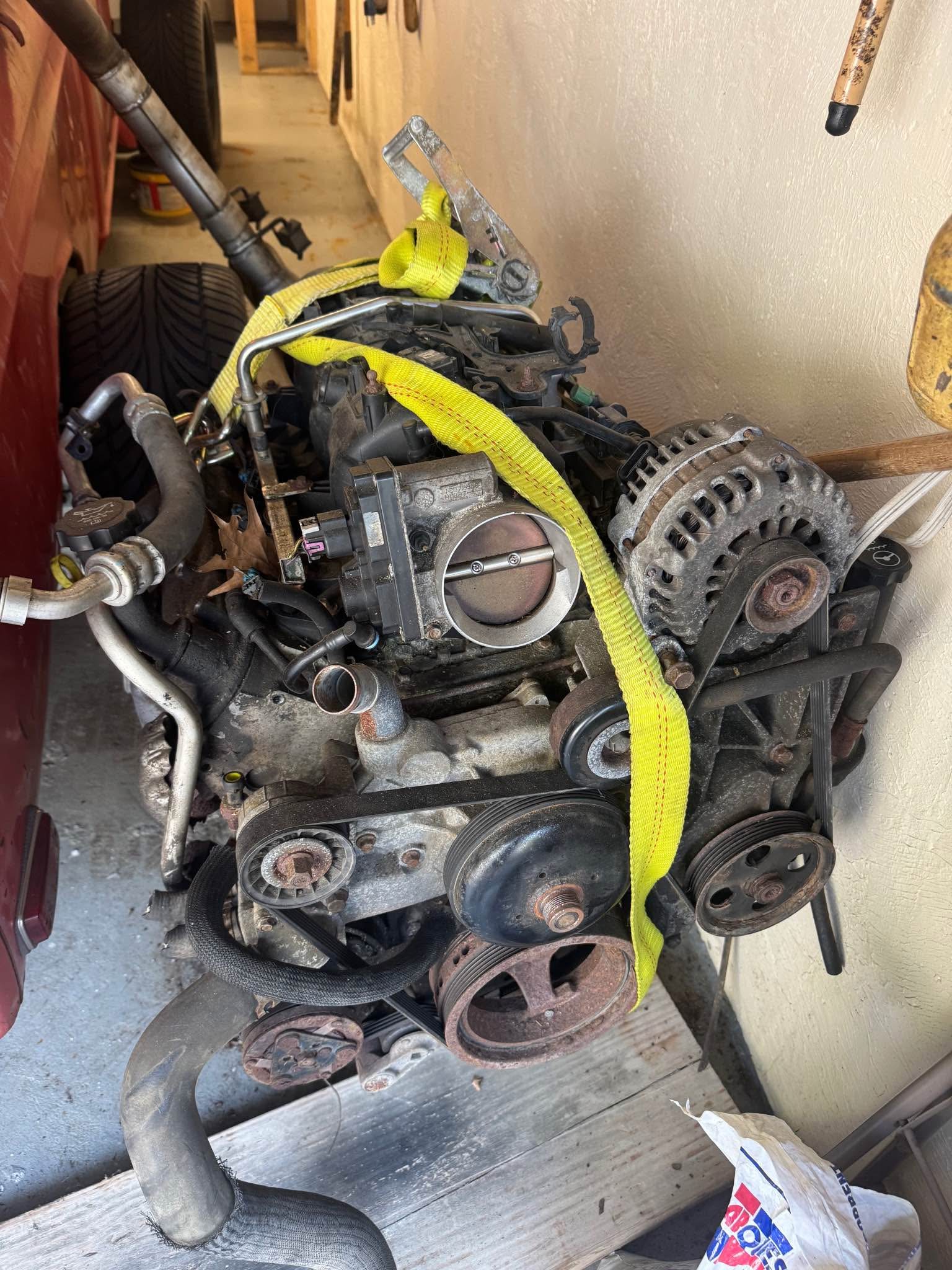 LM4 Gen 4 aluminum 5.3 LS - Car Engines & Engine Parts - Christiana ...