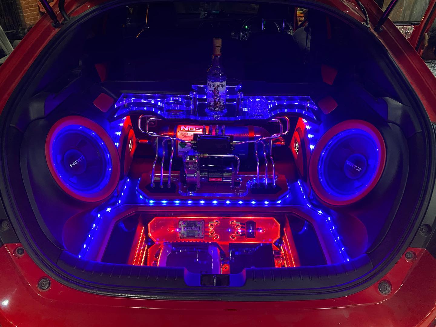 Custom box audio Honda... - Auto Garage Automotive Consultant