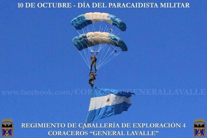 Boina Granate Del Regimiento De Paracaidistas Británico - Forrada En Seda, Con Insignias De Gorra
