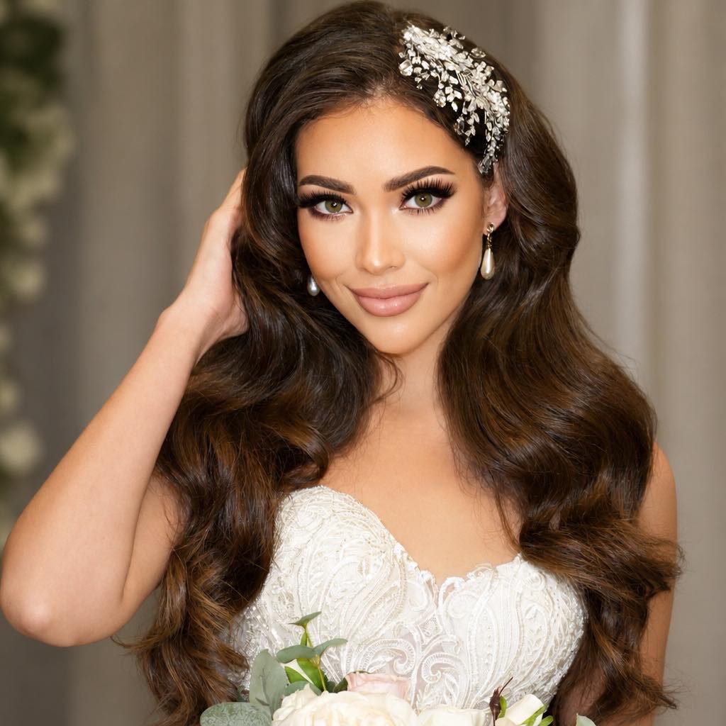 A True Disney Princess 👸🏻 Book your bridal princess hair & makeup👰‍♀ ...