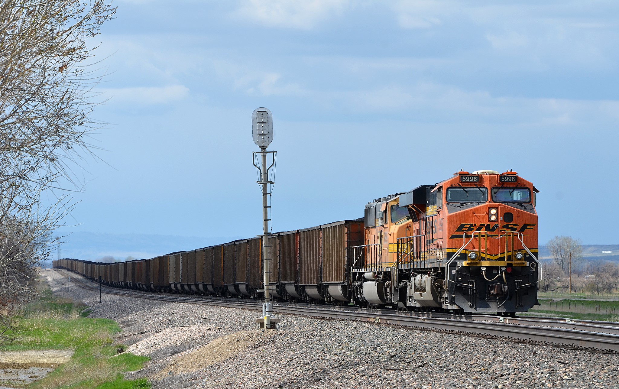 Details West 296 HO Scale Detail Kit for Athearn Genesis -- For SP, ATSF, BNSF