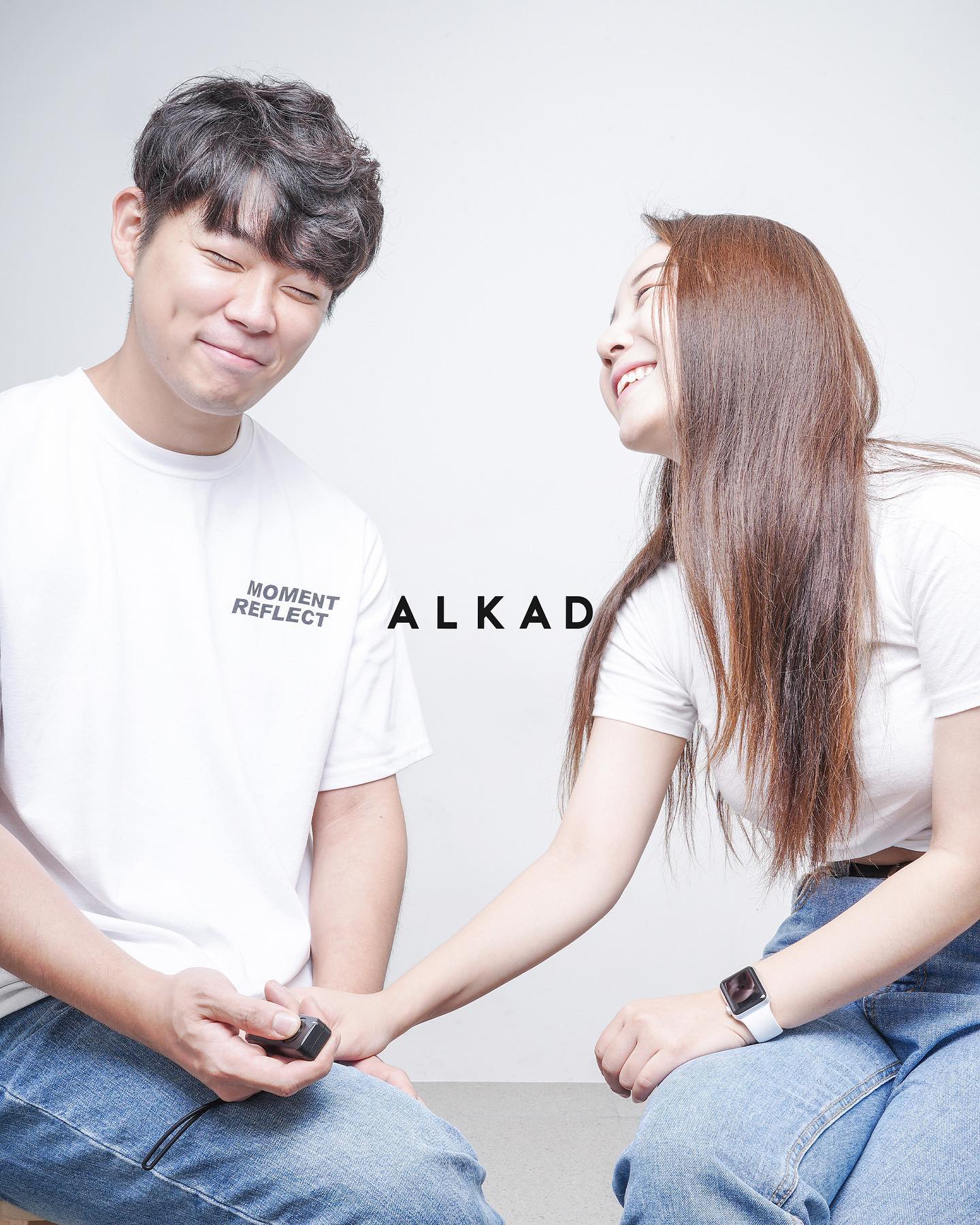 Alkad Studio - 자기야 너무 막 찍는거 아냐? 라더니,🤭 #그랬는데인생샷 #다시봐도인생샷...