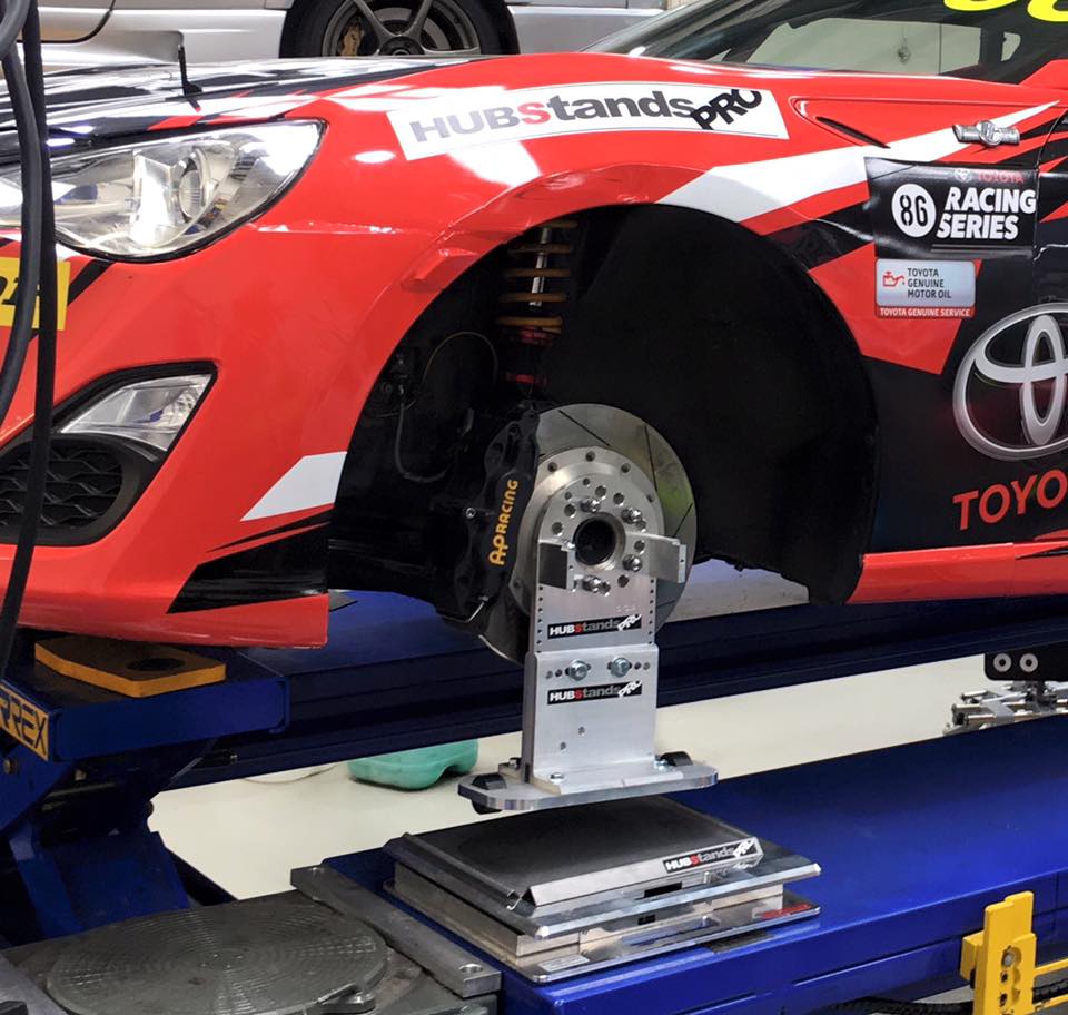 On HUBStands, you only need to take... - Baxter-Smith Racing