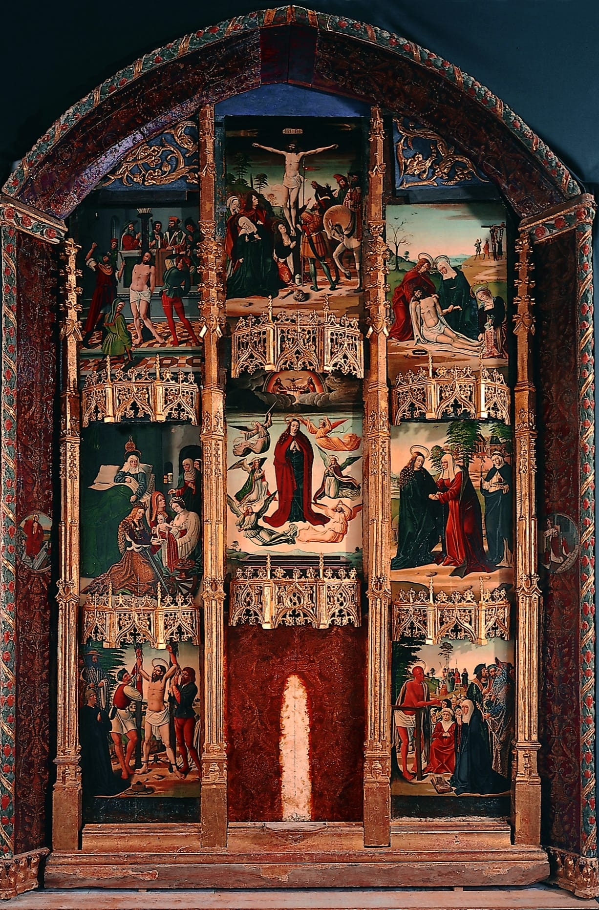 Gothic altarpiece in the church of Saint Joseph. Granada