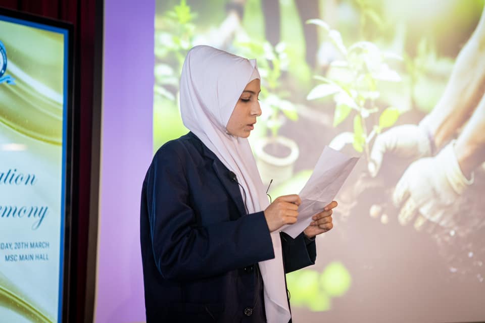 Public Speaking... - Australian International Academy - CSSC