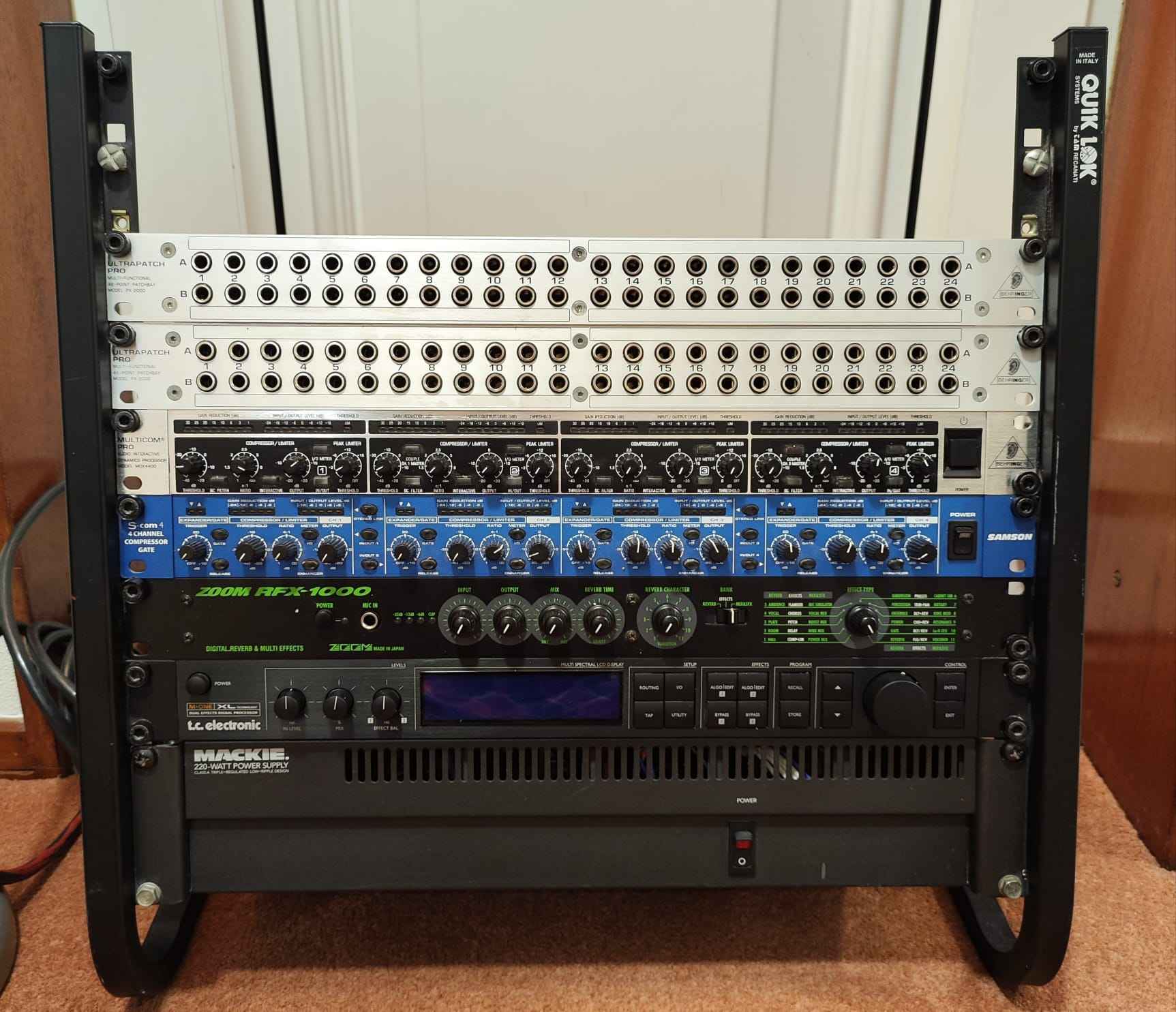 🎛️ Pro Audio Studio Rack Setup – 4ch Compressors, Multi-FX, Patchbay ...