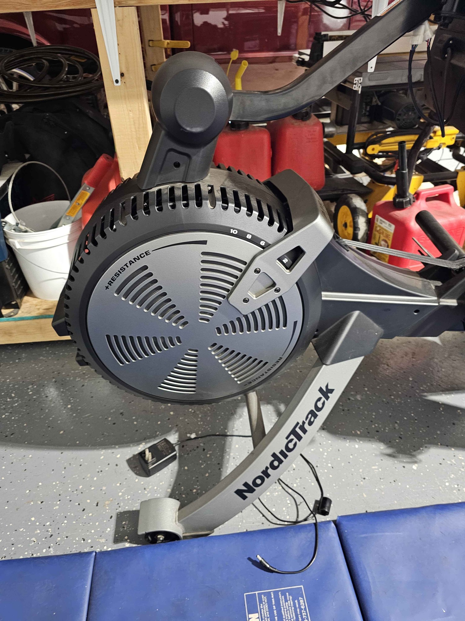 Nordic track RW 600 - Rowing Machines - Black Diamond, Washington ...