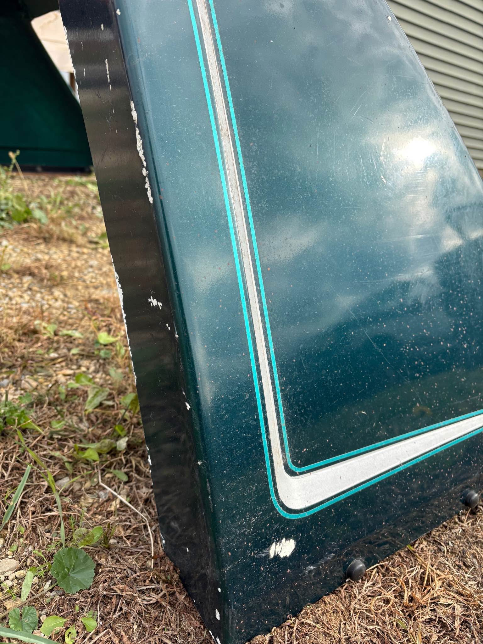Lund Fastback 2nd gen dodge full size - Car Exterior Parts - Janesville ...