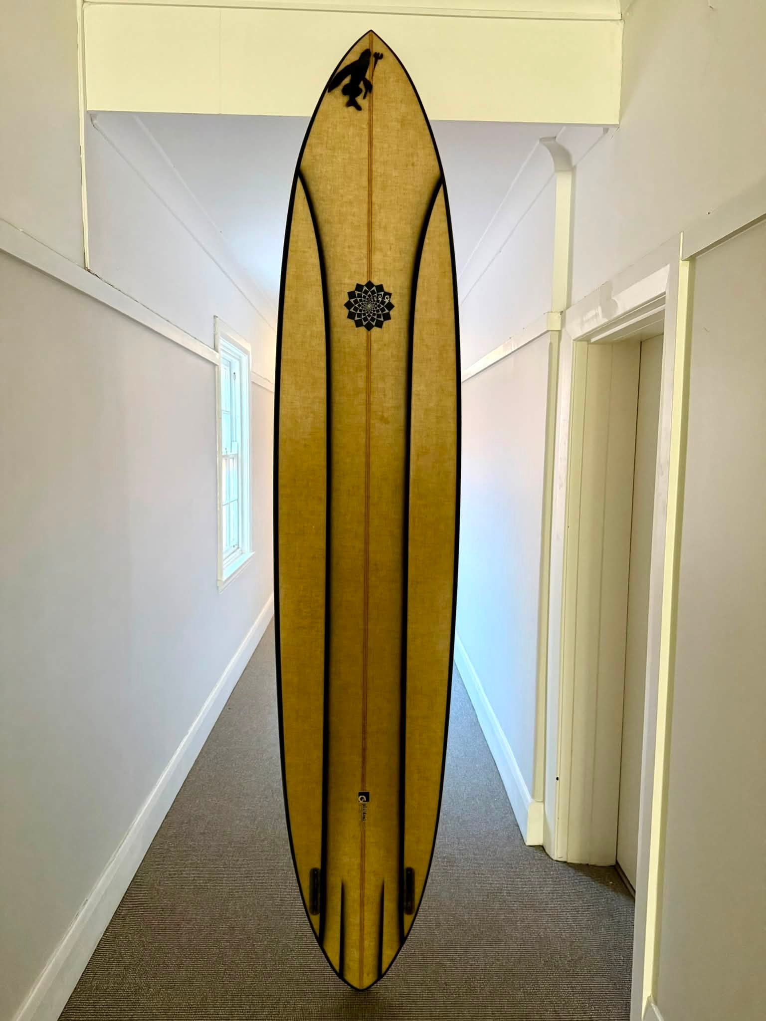 How does the Gary McNeill Pip twin surfboard perform for a 6'0