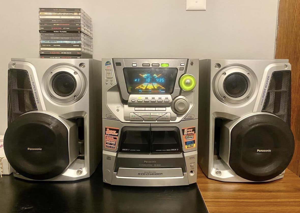 Blast back to the 90s with this awesome Panasonic SA-AK20 5 disc