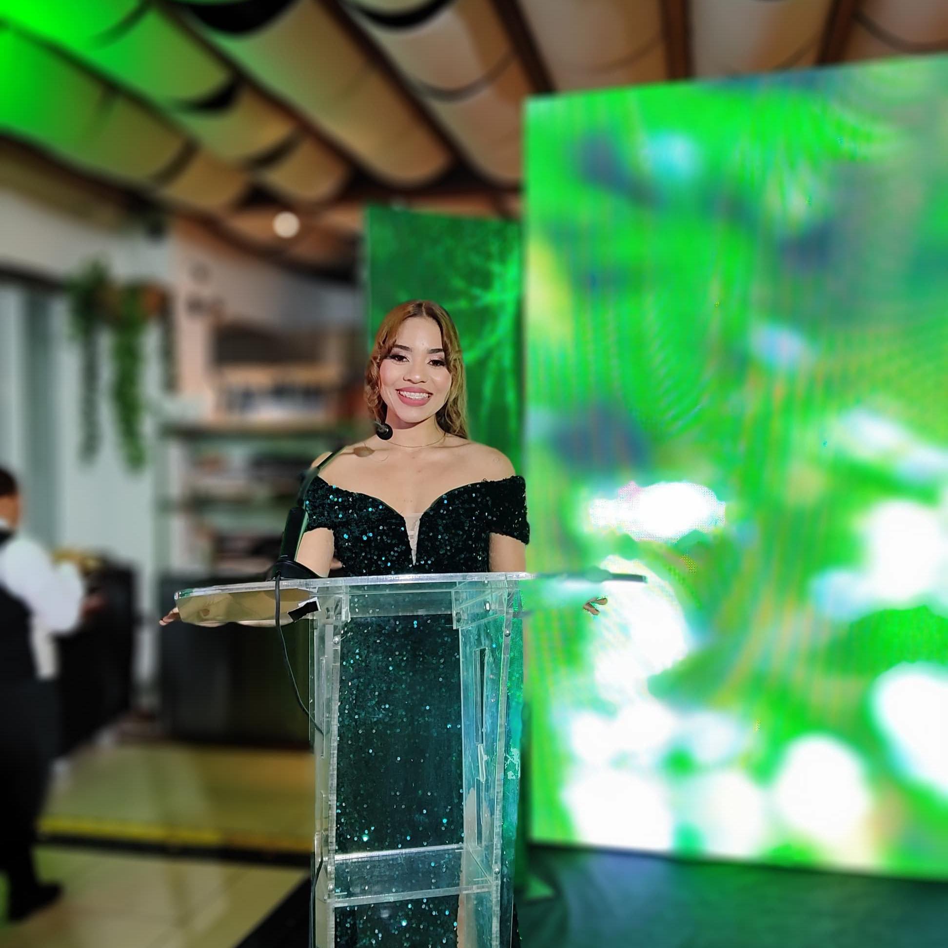 Mayorga Denisse