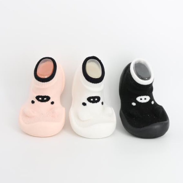 Chouchou Bebe Kids Cafe And Physiotherapy Lidcombe Happy Pigs With 3 Different Colour Perfect For Your Lovely Babies And Your Friends With Babies From 0 3years Old We Have 28 Different Design
