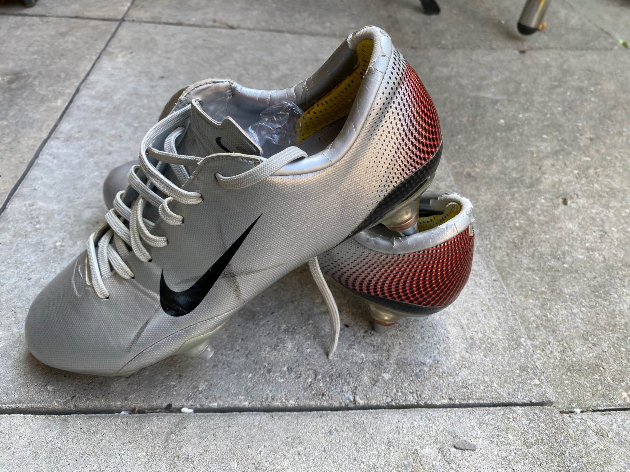 Nike Mercurial talaria Vapor r9 ronaldo old school us 7 - Athletic ...