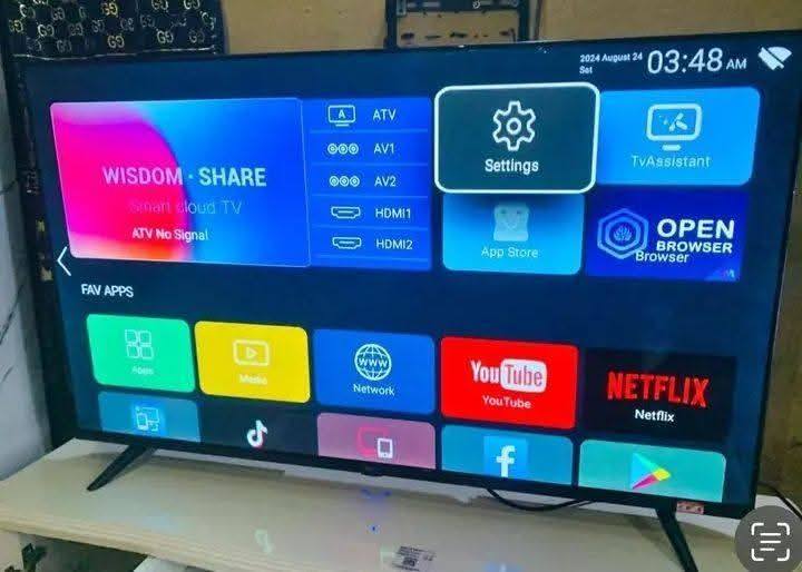 45inches LG smart TV.. . frameless ,  NETFLIX , Youtube