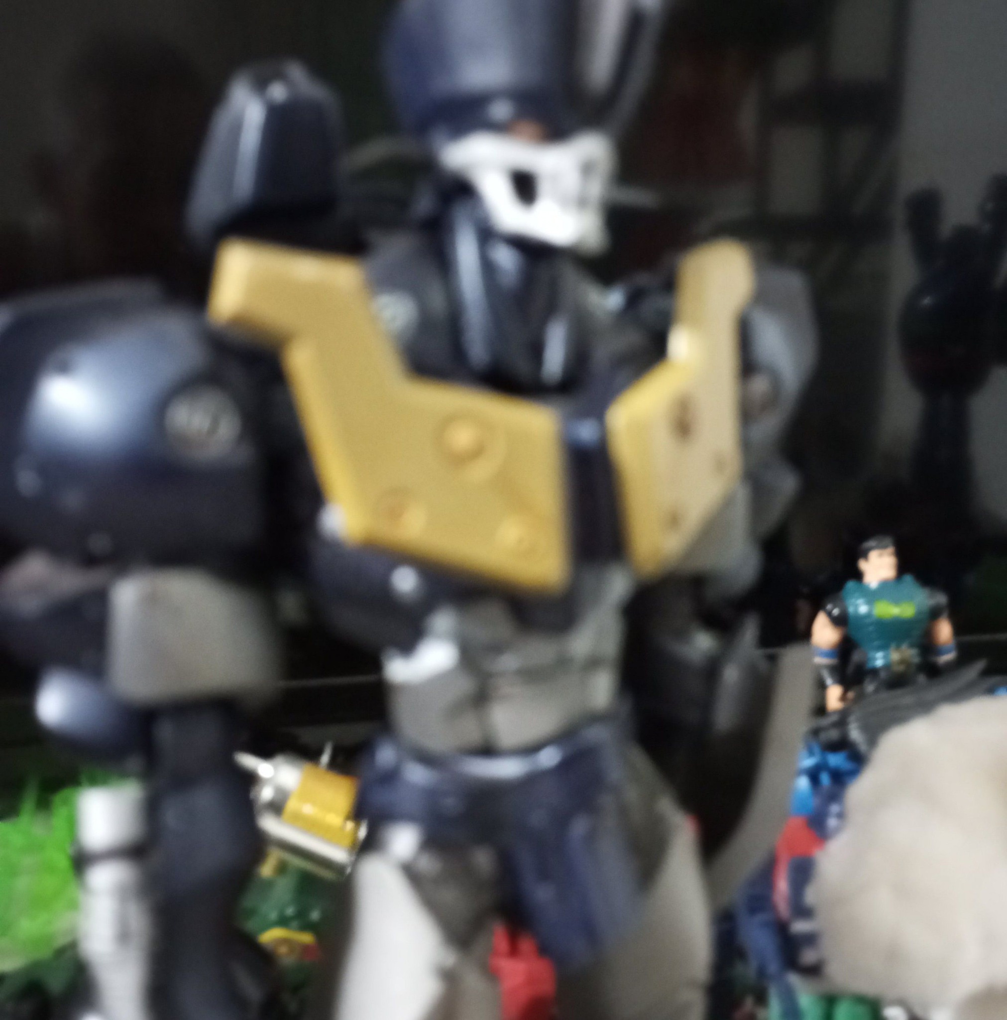 Custompsintbootlegrobocop | Elmer Lumbang