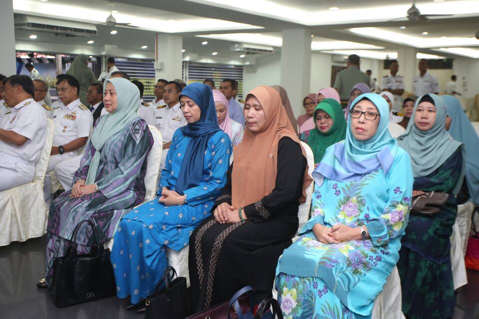 Tentera Laut Diraja... - Tentera Laut Diraja Malaysia