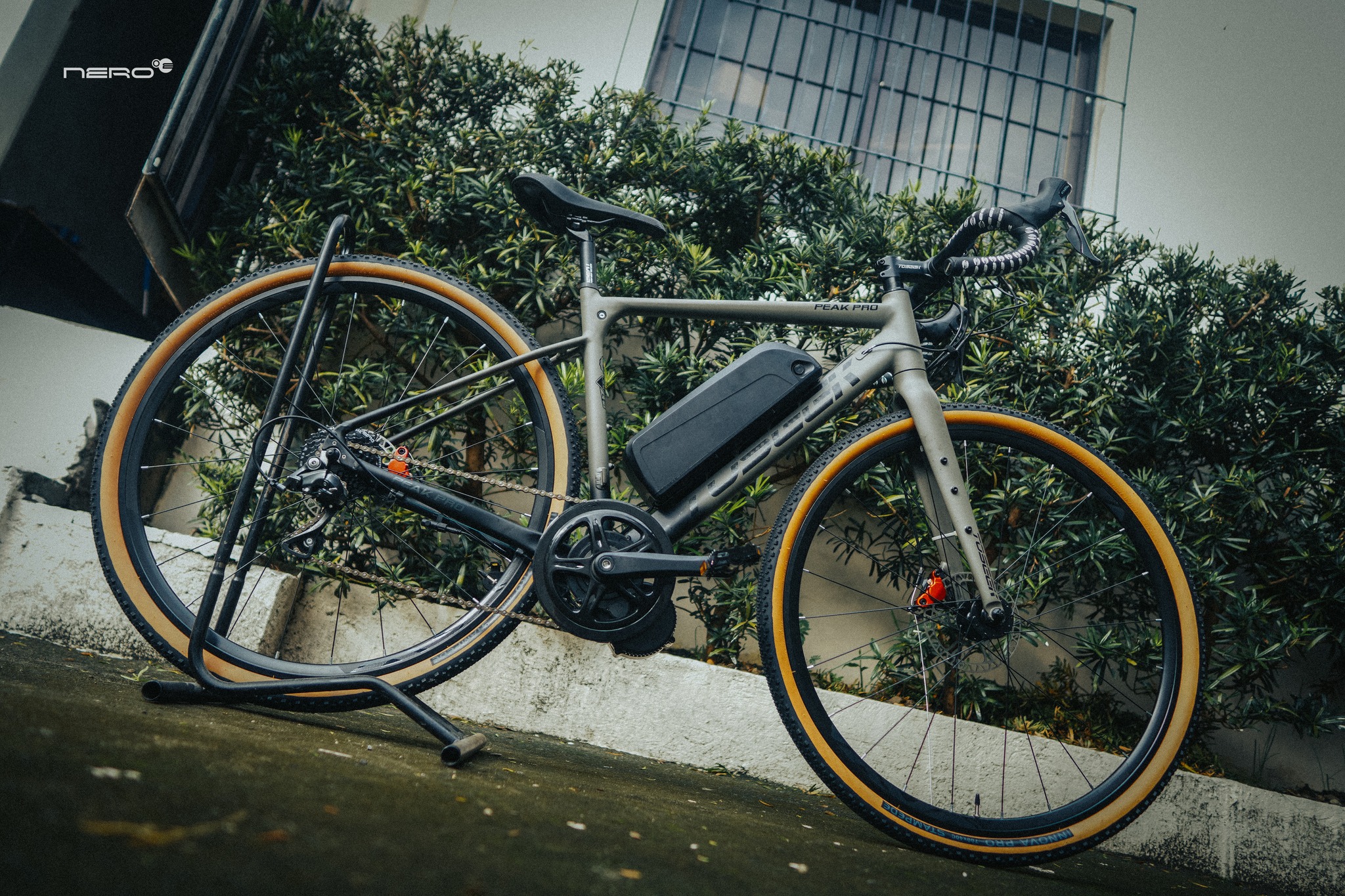 custom build gravel bike New 56cm Lynskey Odyssey titanium – Bike Buildz Inhalt:405g this gravel bike perfectly Relaxdays Fahrradständer Für 2 Carriers & Strollers
