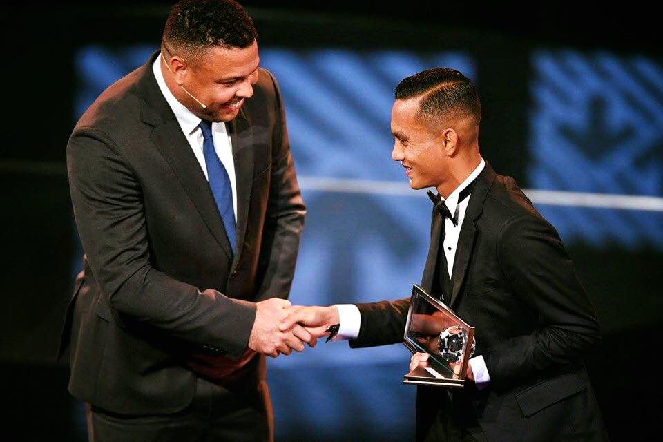 d'12p - Congratulations to Mohd Faiz Subri...!! Winner...