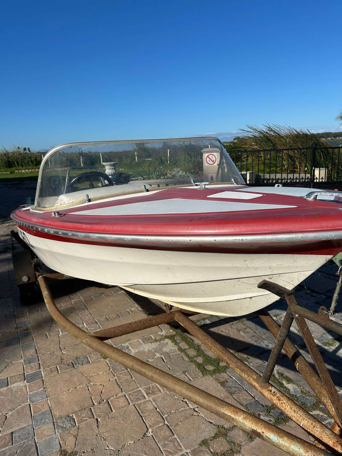 Speed boat for sale - Powerboats & Motorboats - Cape Town, Western Cape ...